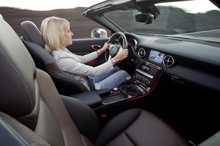  Mercedes-Benz SLK350 2011 года  (фото 63 из 177)